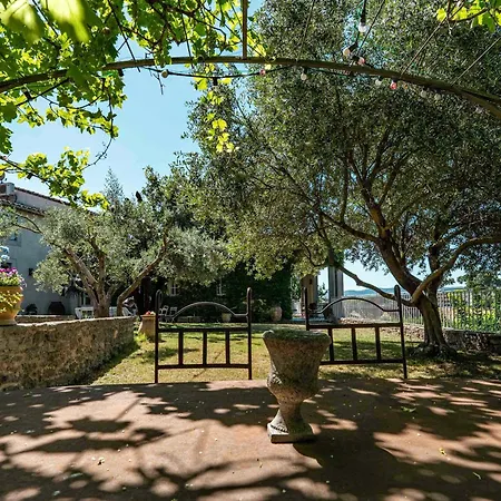 Prestigious Winegrowers - Pool And Riverside Nyaraló