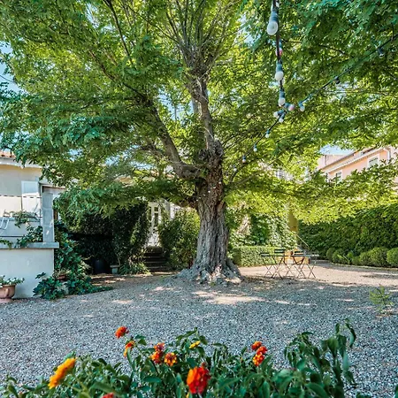 Prestigious Winegrowers - Pool And Riverside